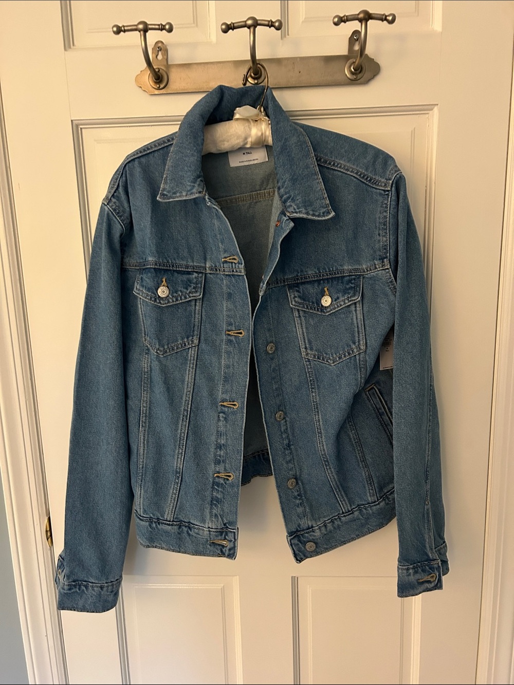 New w Tags Old Navy Women’s Jean Jacket Medium TALL